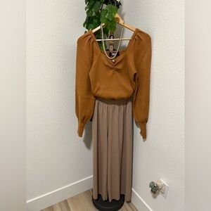 •LIKE NEW• DKNY Top